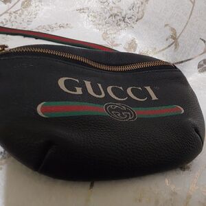 Gucci Black Leather Belt Bag with Sherrry Line Signature Strap Comes With COA